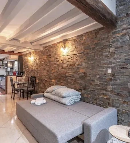 Strike & Chill - Duplex - Au Coeur De * Dijon